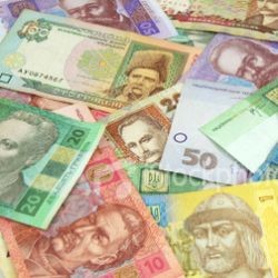 К Новому году доллар будет стоить 12 гривен 