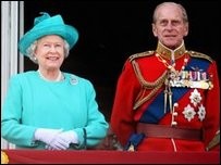 Муж британской королевы поставил супружеский рекорд  