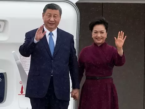 Лидер Китая начал свое первое за пять лет европейское турне с Франции